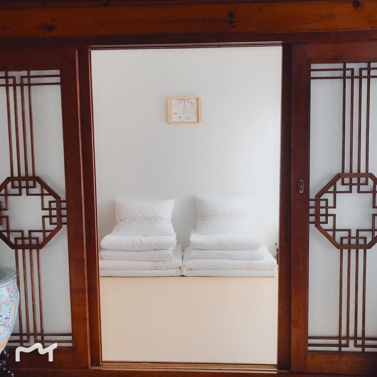 Hanok Guesthouse Suni Seul Esterno foto